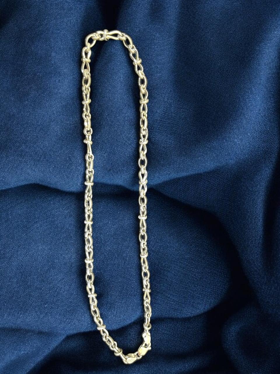 Silver Chain Elegant Circle and Oval Design