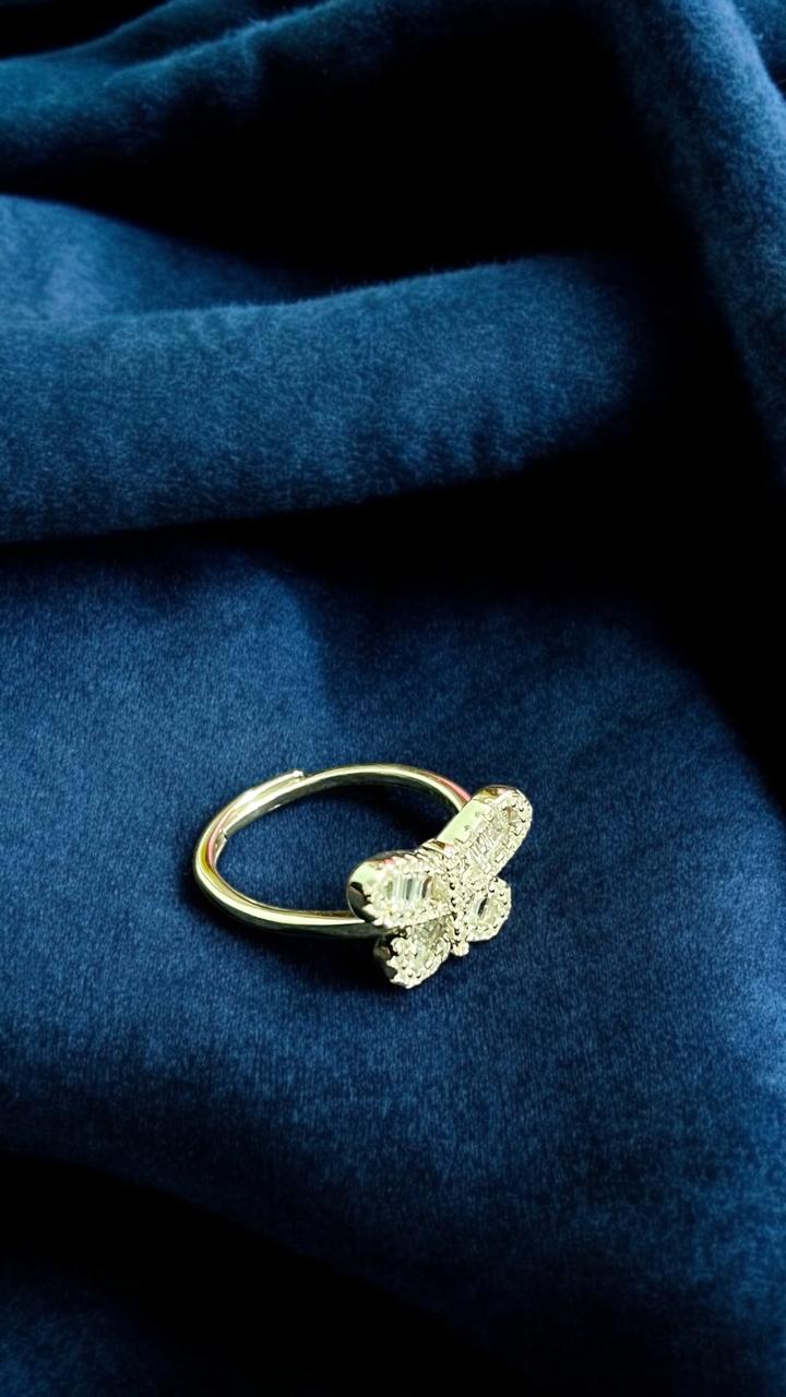 Butterfly ring