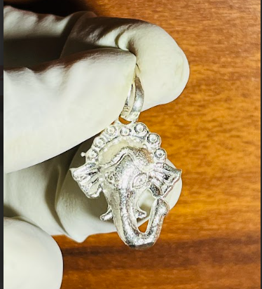 🐘 Ganpati Face Pendant – Pure Silver | Divine Mukut Design with Blessing Trunk