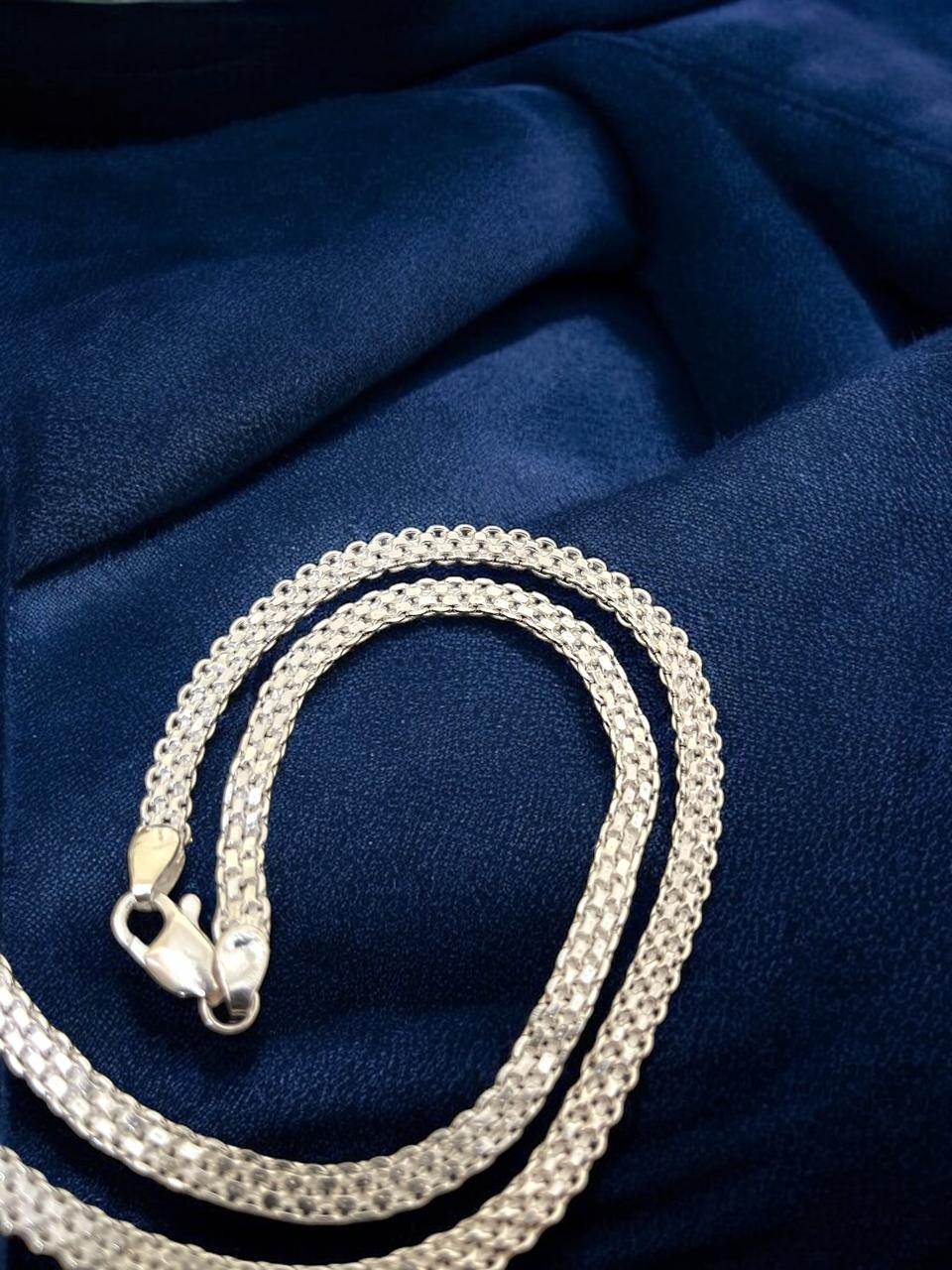 Bold & Timeless: Unique Design Chain for Men