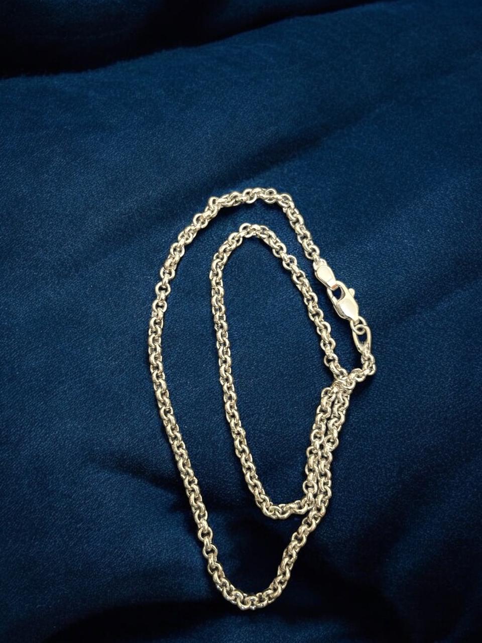 Unique design Silver Chain with Traditional Touch