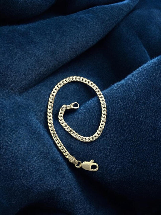 Thin silver Bracelet with New design