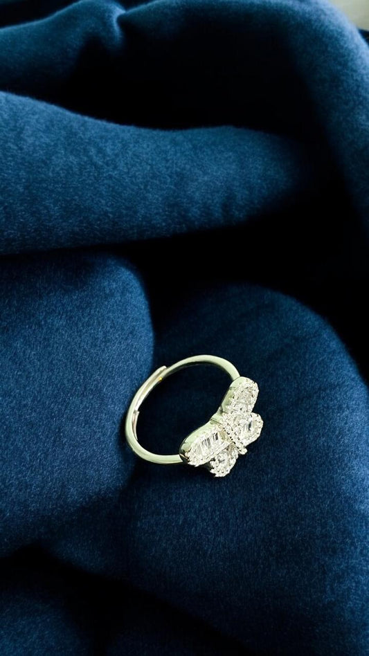 Butterfly ring